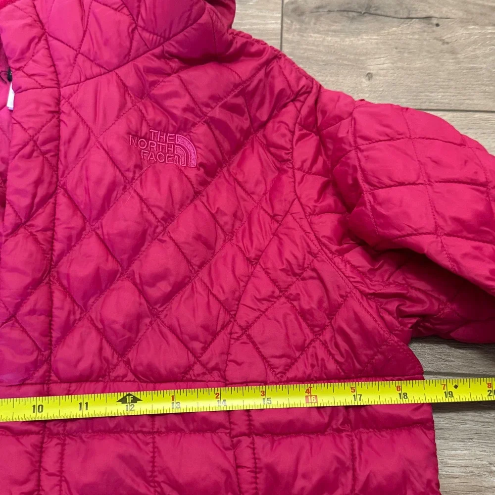 The North Face Girls XL 18 ThermoBall Jacket Pink Quilted Hooded Puffer Coat